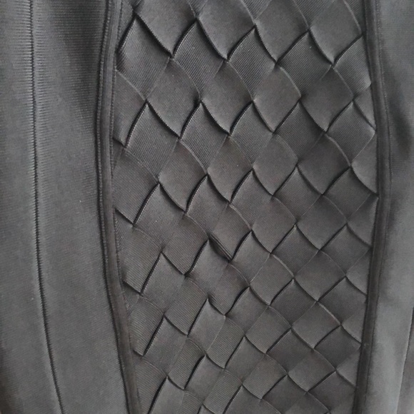 Costanza black bandage-style dress House of CB - Picture 5 of 8